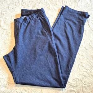 Under Armour men's size 36/34 Showdown vented navy golf pants EUC